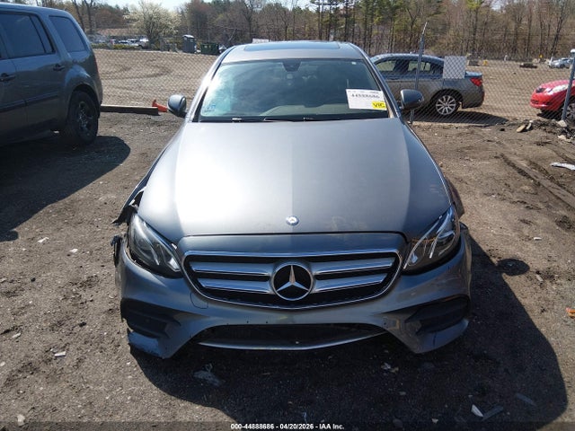 Mercedes-Benz E-Class 4matic
