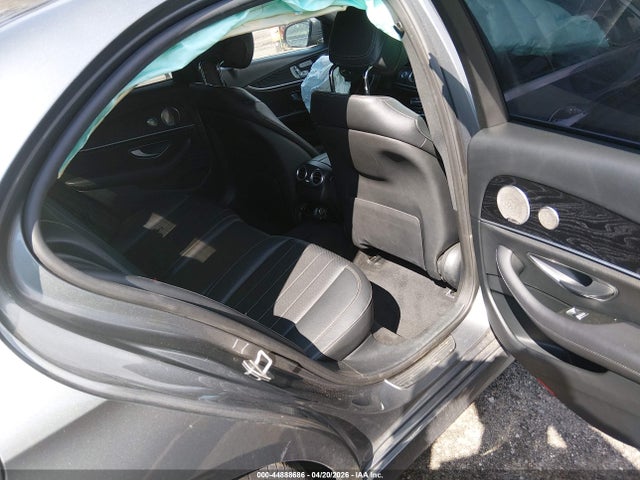 Mercedes-Benz E-Class 4matic
