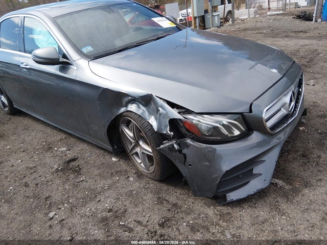 Mercedes-Benz E-Class 4matic