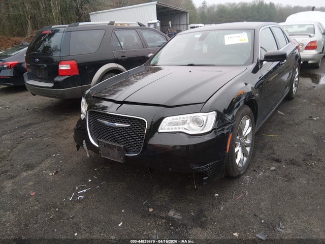 Chrysler 300 Limited Awd
