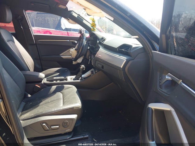 Audi Q3 Premium 40 Tfsi Quattro Tiptronic