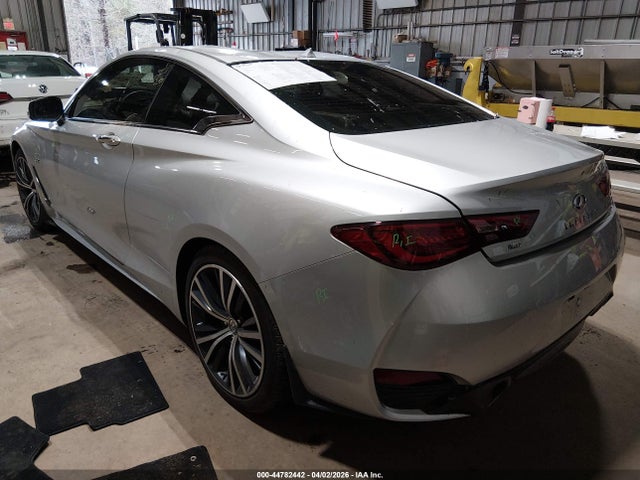 INFINITI Q60 3.0t Luxe