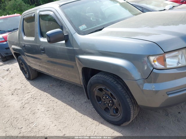 Salvage Honda Ridgeline Image