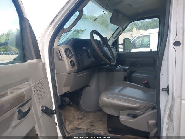 Ford E-450