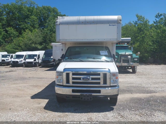 Ford E-450