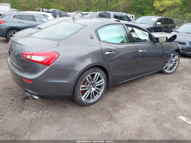 Maserati Ghibli S Q4