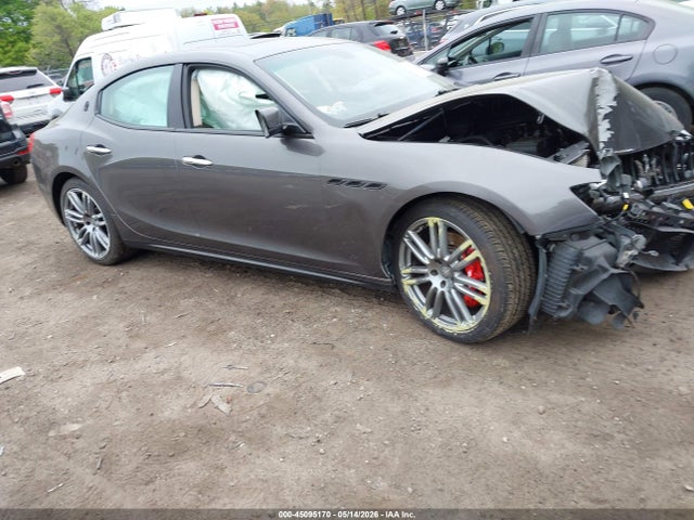 Salvage Maserati Ghibli Image