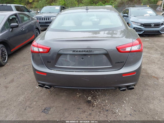 Maserati Ghibli S Q4