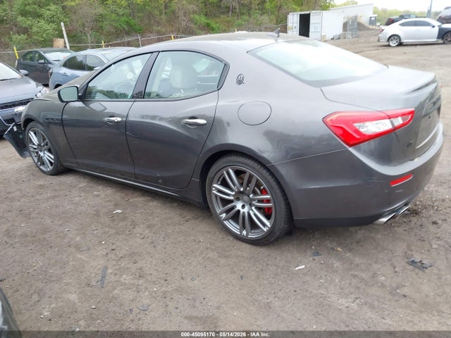 Maserati Ghibli S Q4