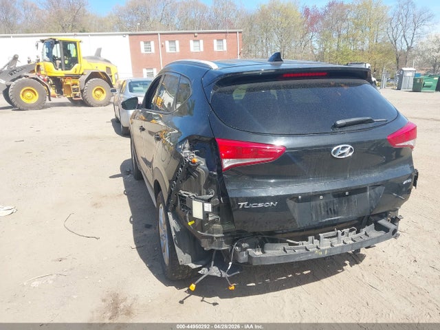 Hyundai TUCSON Se Plus