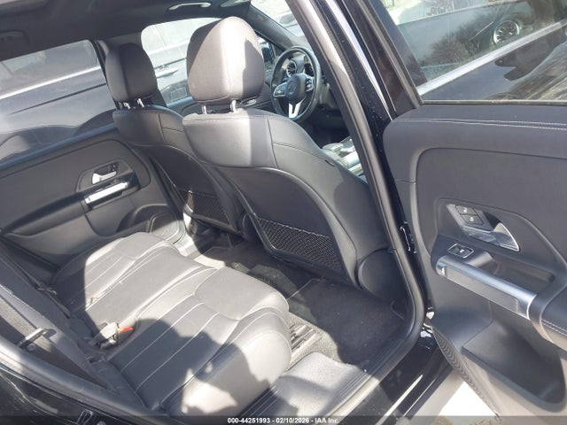 Mercedes-Benz GLB 4matic