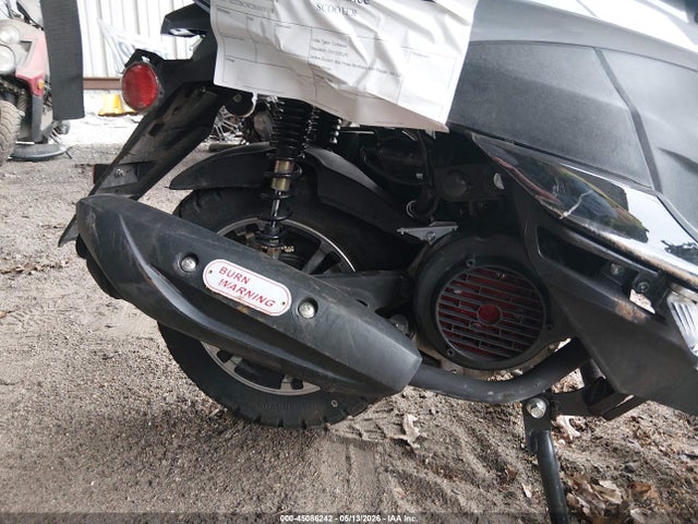 Zhilong St Scooter
