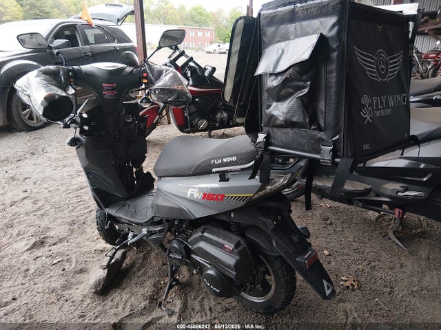 Zhilong St Scooter