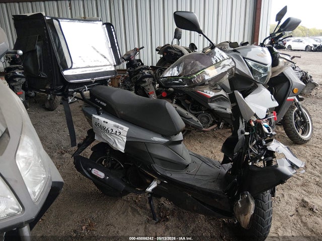 Zhilong St Scooter