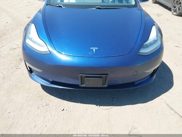 Tesla Model 3 Long Range Dual Motor All-wheel Drive