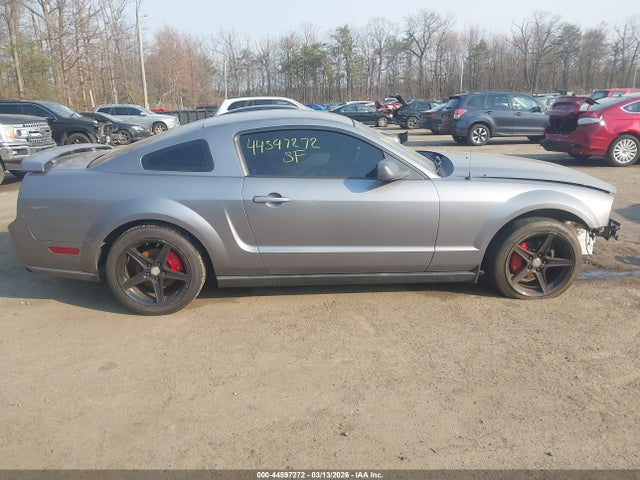 Ford Mustang V6