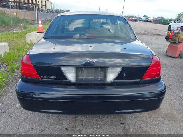 Ford Crown Victoria
