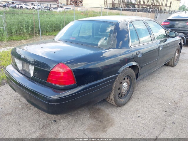 Ford Crown Victoria