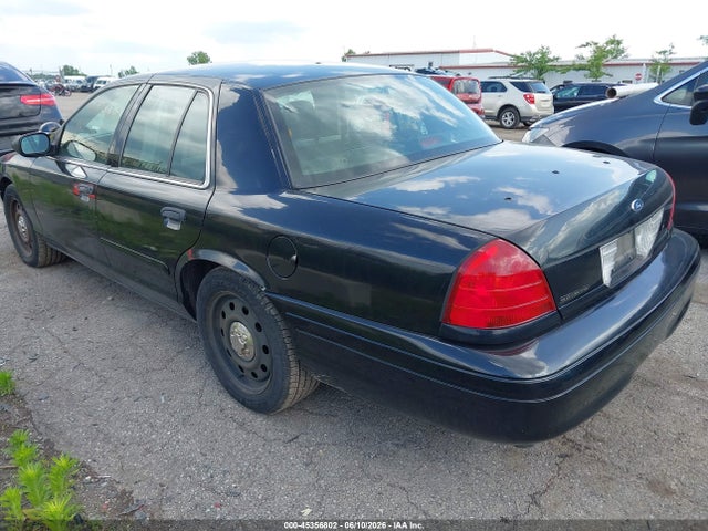 Ford Crown Victoria