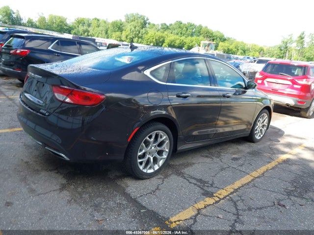 Chrysler 200 C