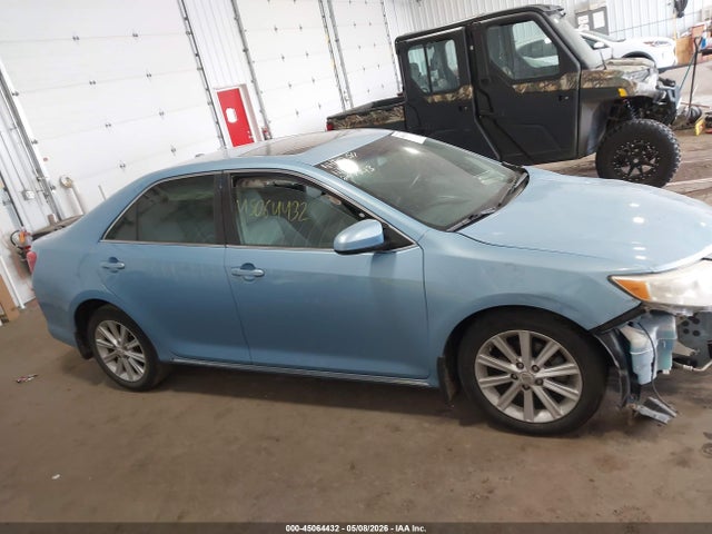 Toyota Camry Xle V6