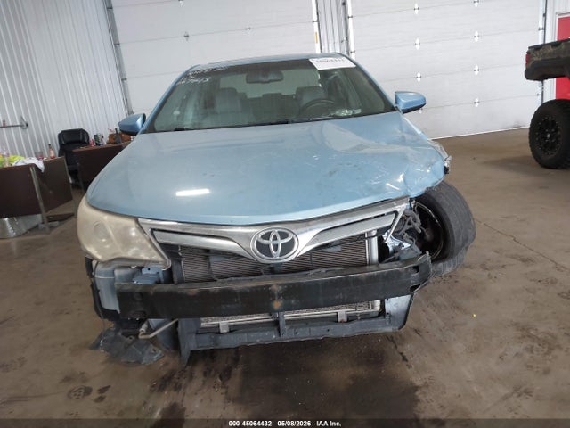Toyota Camry Xle V6