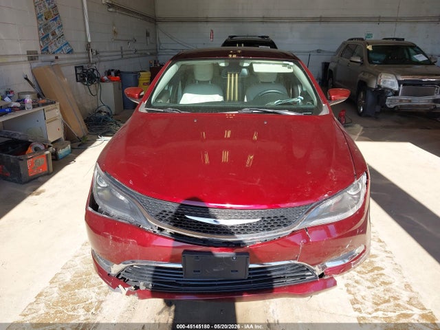 Chrysler 200 Limited Platinum