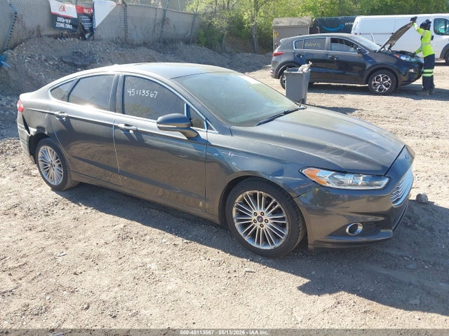 Salvage Ford Fusion Image