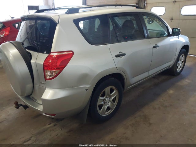 Toyota RAV4 Base V6
