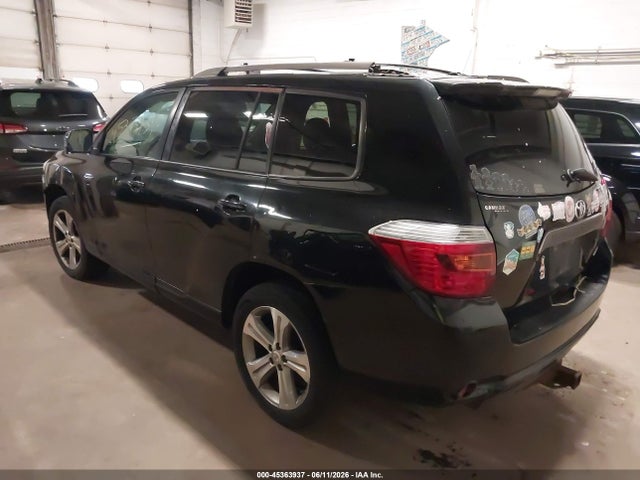 Toyota Highlander Sport