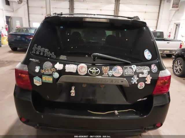 Toyota Highlander Sport