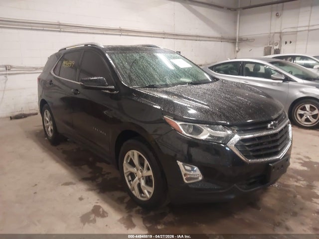 Salvage Chevrolet Equinox Image