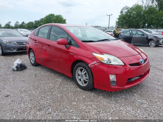 Salvage Toyota Prius Image