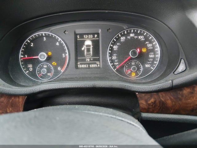 Volkswagen Passat 2.0l Tdi Sel Premium