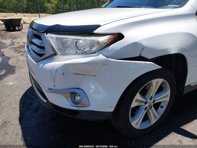 Toyota Highlander Limited V6