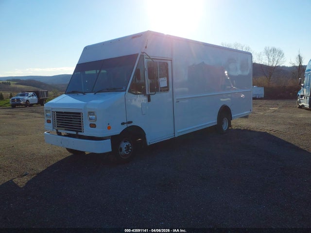 Ford Econoline E450 Super Duty Commercial Stripped Chassis