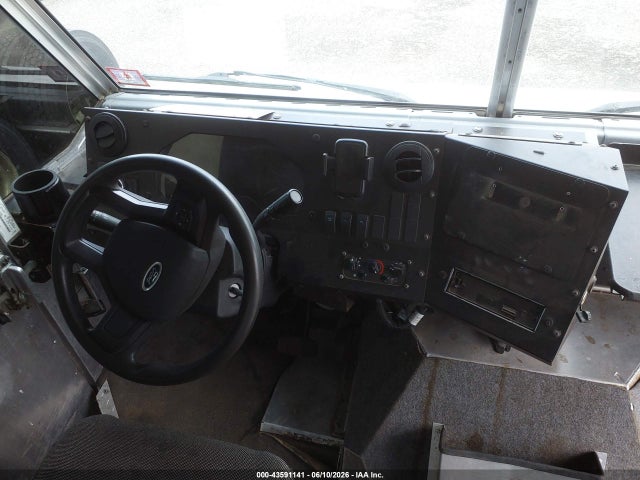 Ford Econoline E450 Super Duty Commercial Stripped Chassis