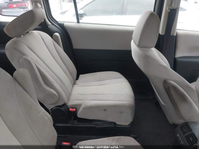 Mazda Mazda5 Sport