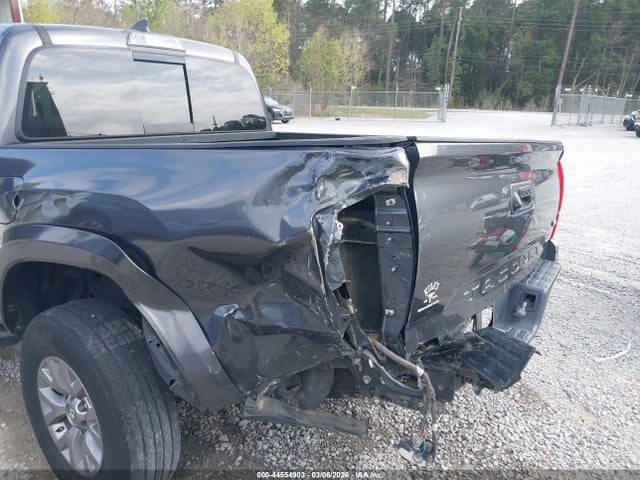Toyota Tacoma Sr5 V6