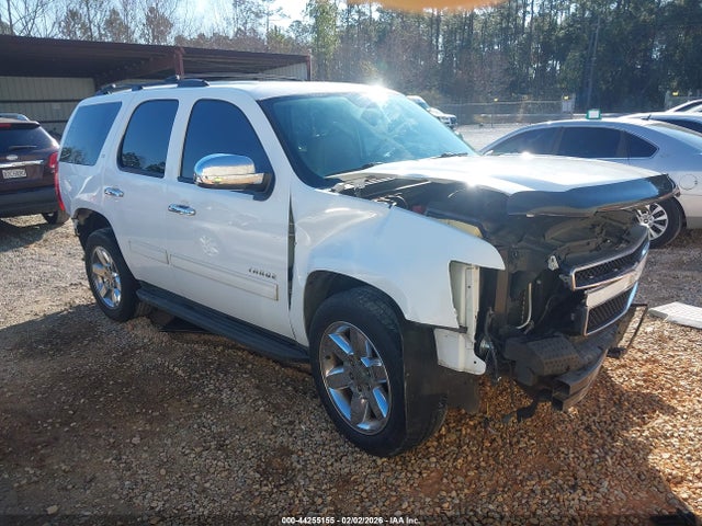 Salvage Chevrolet Tahoe Image