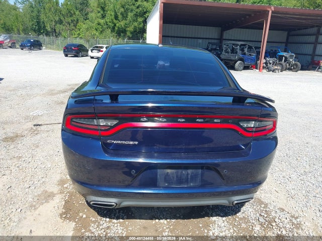 Dodge Charger Se