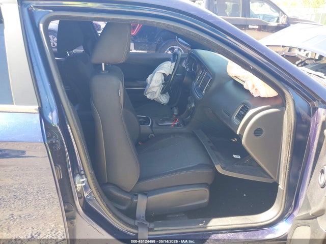 Dodge Charger Se