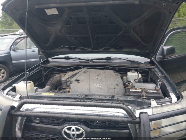 Toyota Tacoma Base V6