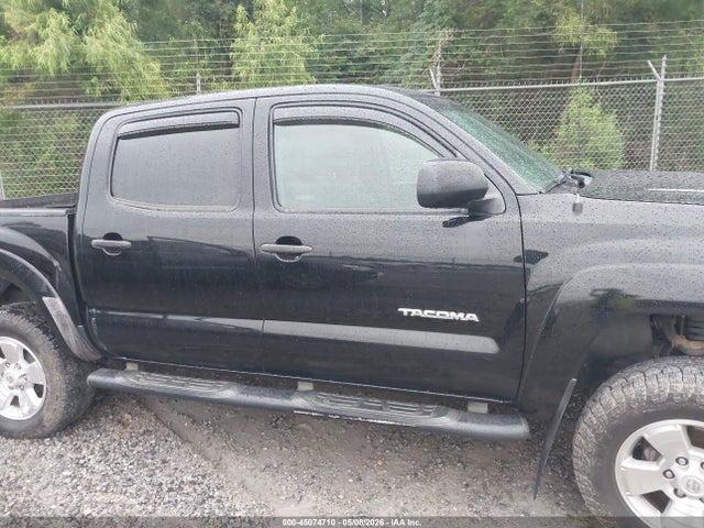 Toyota Tacoma Base V6
