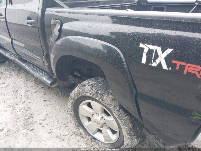 Toyota Tacoma Base V6