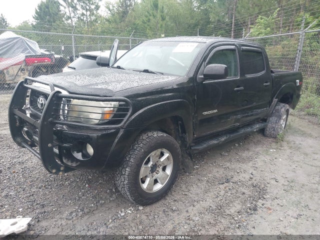 Toyota Tacoma Base V6