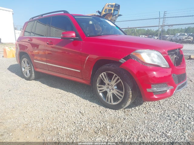 Salvage Mercedes-Benz GLK Image