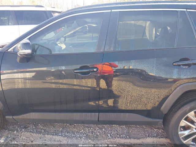 Toyota RAV4 Xle Premium