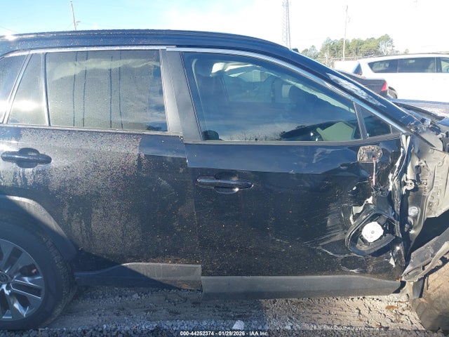 Toyota RAV4 Xle Premium