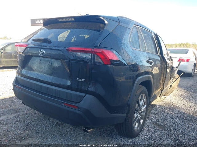 Toyota RAV4 Xle Premium